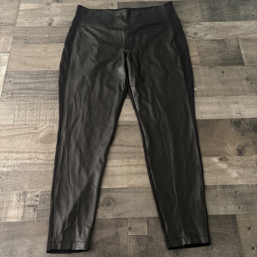 Athleta Delancey Black Faux Leather Shine Tight Leggings Women's Size XL